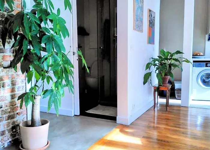 Bright - Canal View * パリ